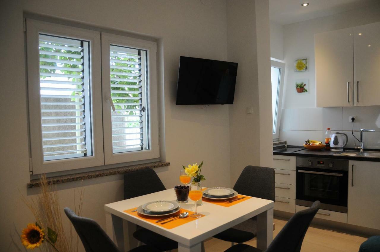 Apartment Aria With Private Parking Split Extérieur photo